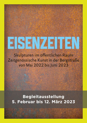 Seit Mai 2022 werden auf der Bergstraße in Worpswede die Metallbildhauer Mirsad Herenda und Leonard Wübbena mit zehn Skulpturen im Rahmen des Projektes EISENZEITEN präsentiert.
In einer gemeinsamen Ausstellung in der Galerie Altes Rathaus geben die beiden Künstler weitere Einblicke und Eindrücke in ihre Arbeitsweise und Themenstellungen mit ergänzenden Werken zu der Präsentation im öffentlichen Raum.